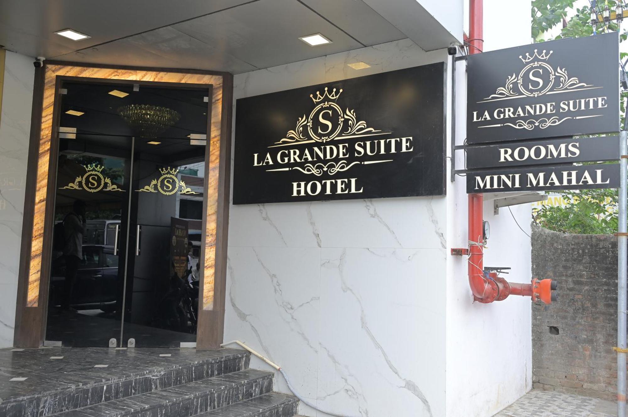 La Grande Suite カーライッカール エクステリア 写真