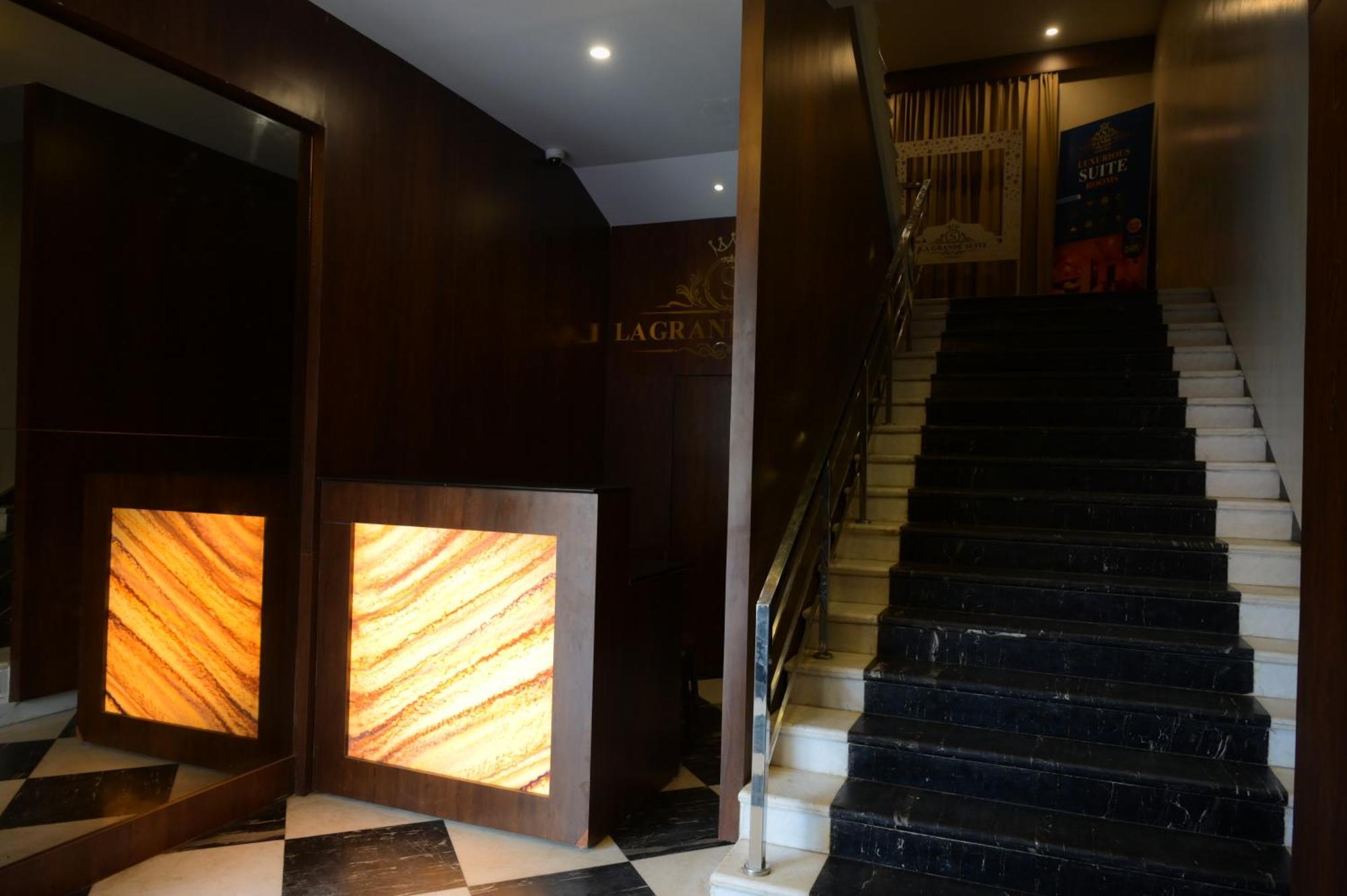 La Grande Suite カーライッカール エクステリア 写真